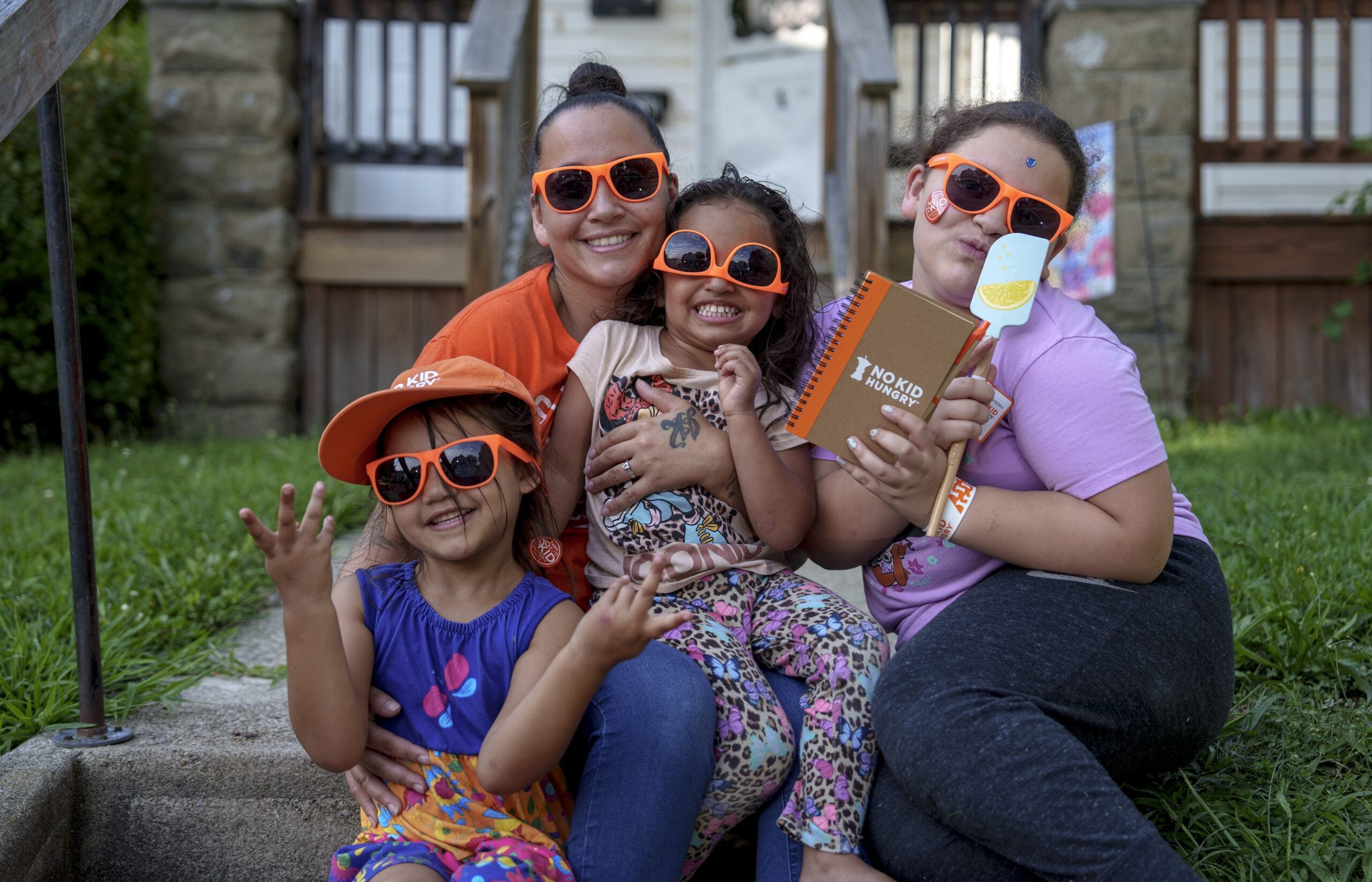 Creative & Connected: Summer Outreach Tips That Bring Families to the Table