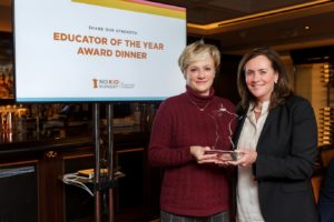 Former First Lady of Virginia Dorothy McAuliffe presents Highland View Elementary Principal Pamela L. Davis-Vaught with the ‘Educator of the Year’ Award from Share Our Strength